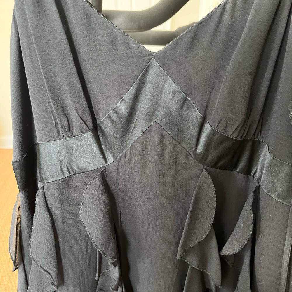 Cocktail dress. Black  worn once. Beautiful excellent condition